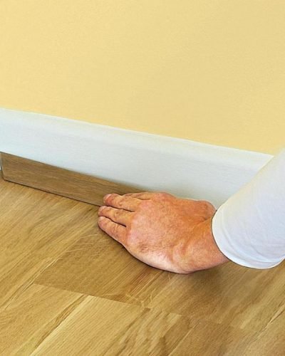 Tr_Flat-Baseboard-Flooring-Installation_1